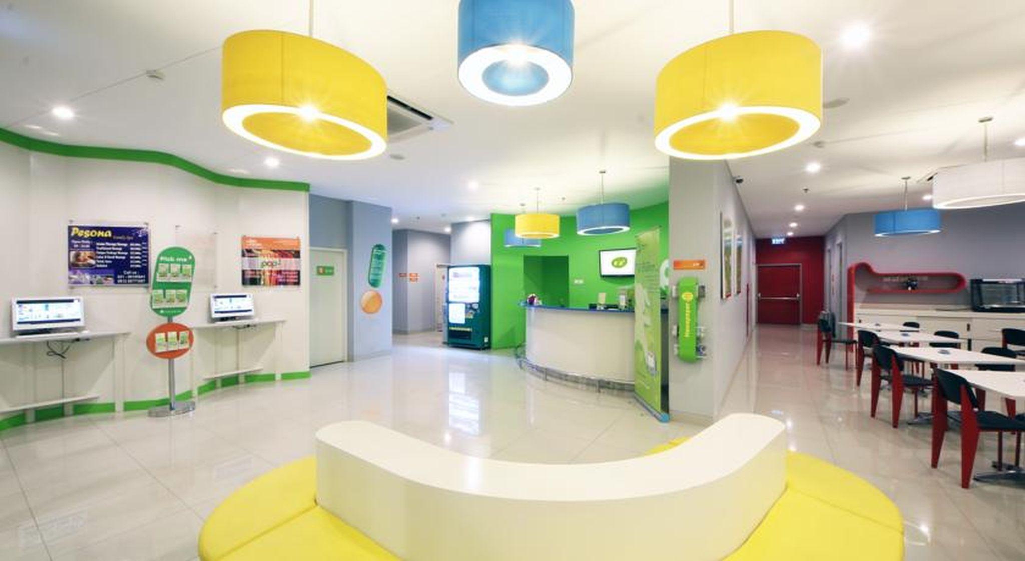 Pop! Hotel Kemang Jakarta Exterior foto